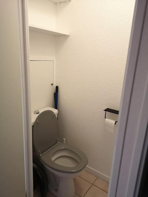 Au Pied Des Pistes Avec Parking Entierement Renove Apartment Huez Exterior photo